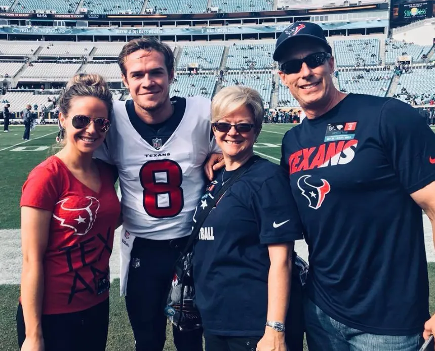 Taylor Heinicke Wife, Age, Height, Weight, Net Worth, Career, And More