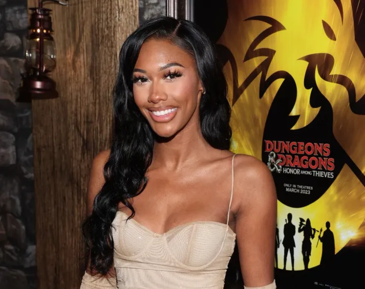 Sydney Winbush Age, Height, Birthday & Life Story Revealed (Full Biography)